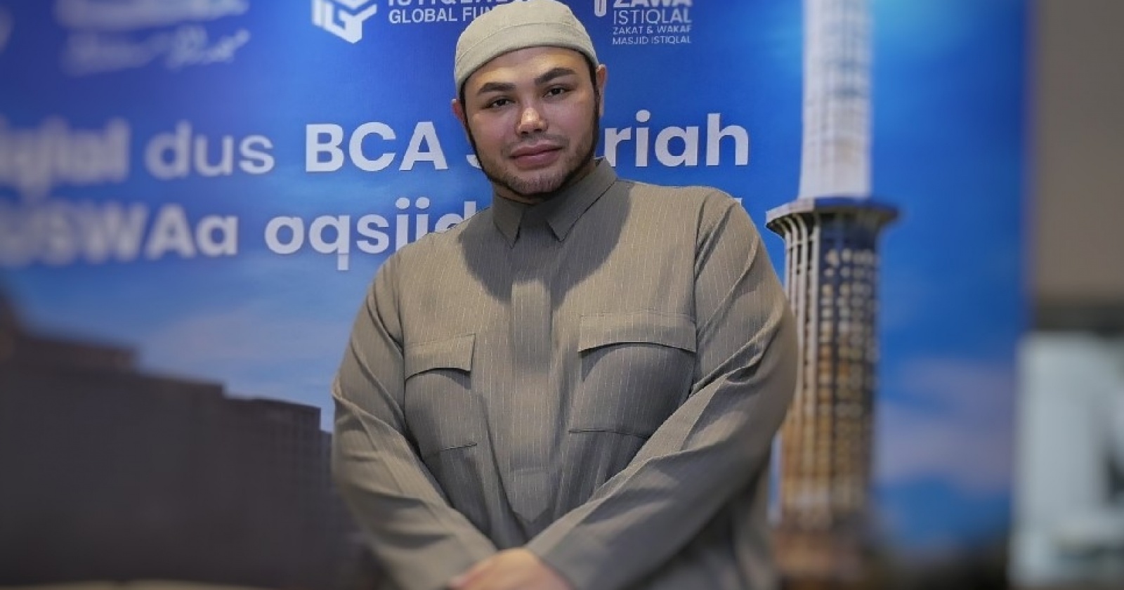 Ilustrasi hijrah finansial ivan untuk artikel Hijrah Finansial Ivan Gunawan Tutup 11 Kartu Kredit