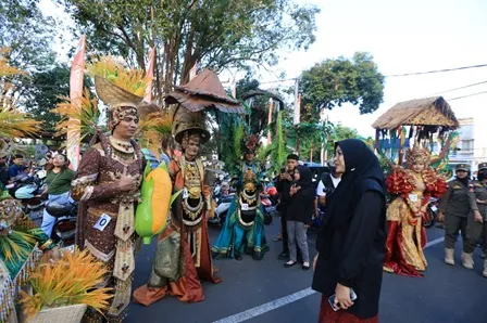 Ilustrasi banyuwangi ethno carnival untuk artikel Banyuwangi Ethno Carnival 2026 Angkat Kisah Perang Bayu