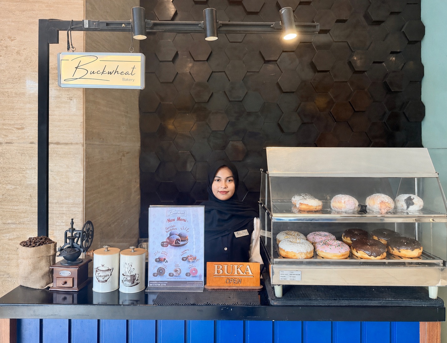 Ilustrasi donut bomboloni untuk artikel Best Western Premier The Hive Rilis Donut Bomboloni Premium
