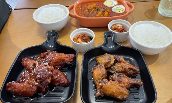 Ilustrasi muri cafe untuk artikel Muri Cafe: Rasa Otentik ala Korea di Taman Melawati
