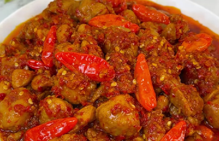 Ilustrasi resep usus ayam untuk artikel Resep Usus Ayam Pedas Gurih, Lauk Andalan Keluarga