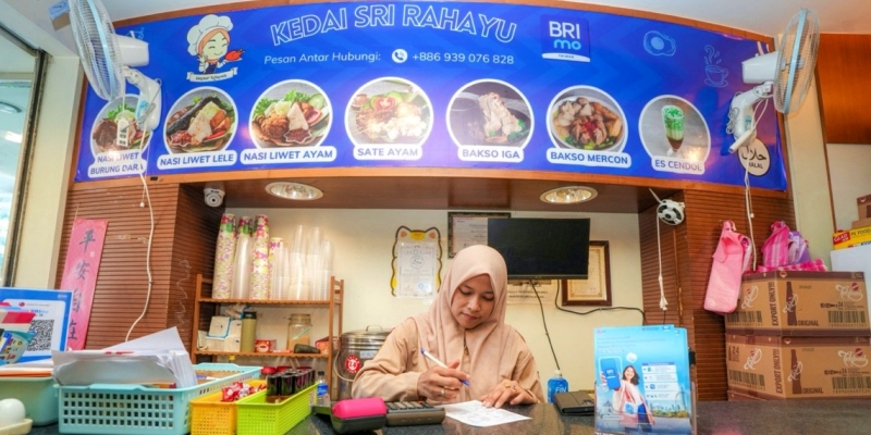 Ilustrasi bisnis kuliner halal untuk artikel Sri Purwanti Bangun Bisnis Kuliner Halal Citarasa Nus di…