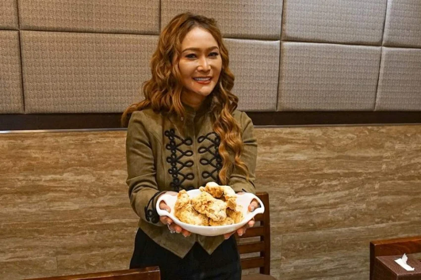 Ilustrasi min sok chon untuk artikel Inul Daratista Hadirkan Min Sok Chon: Kuliner Korea + Karaoke