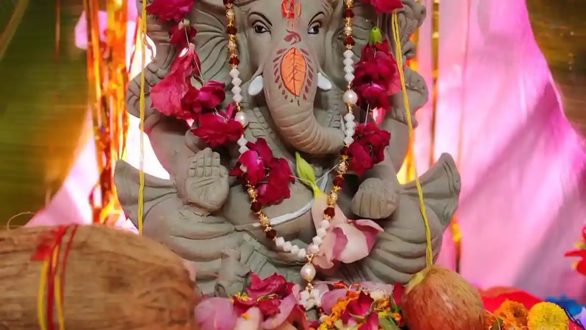 Ilustrasi ganesh chaturthi untuk artikel Panduan Pertama Kali Mengadakan Ganesh Chaturthi di Rumah